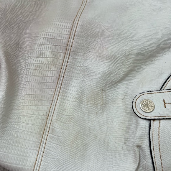 Miss Me Purse - Picture 4 of 8